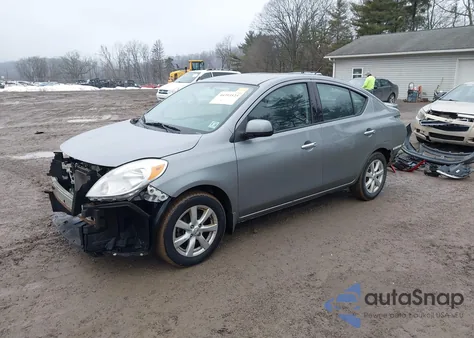 2014 Nissan Versa 1.6 Sv z USA, uszkodzony, nr VIN 3N1CN7AP1EL857590